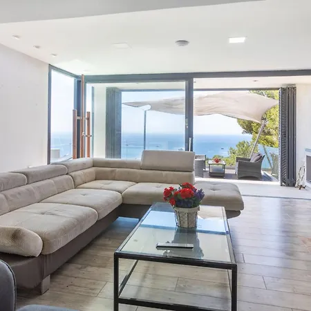 Bayside By Interhome Vila